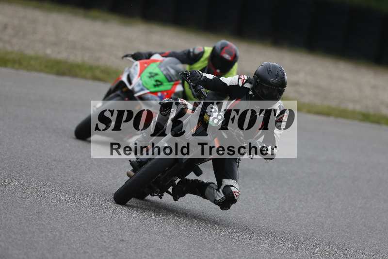 /14 25.04.2024 TZ Motorsport Training ADR/Gruppe gelb/44